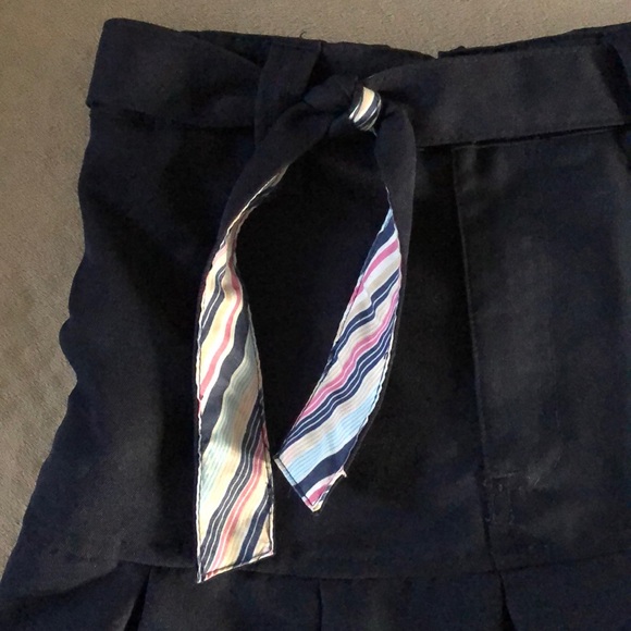 ๐ Girls pleated skirt ๐ - Picture 3 of 7